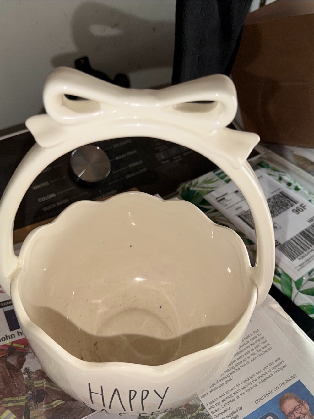 Rae Dunn Ceramic "Happy Easter" Basket with Bow Handle - Picture 4 of 4